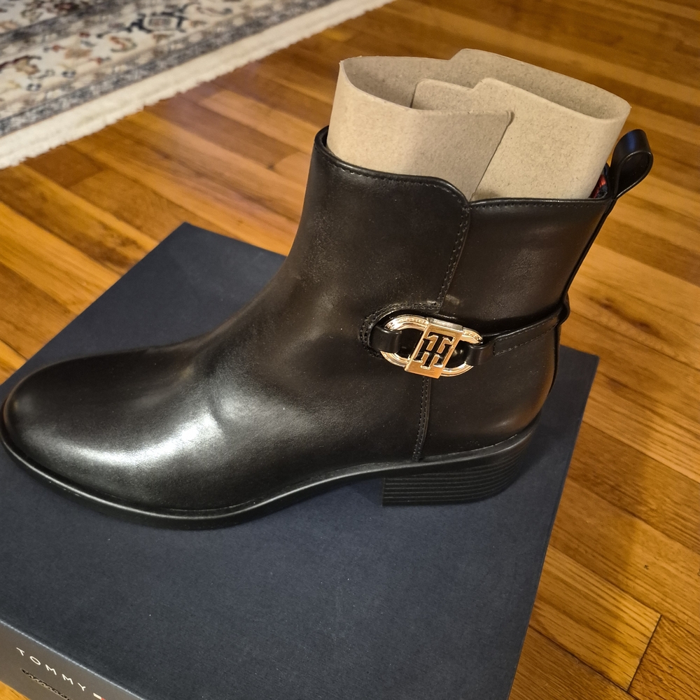 Tommy Hilfiger Black Leather Boots